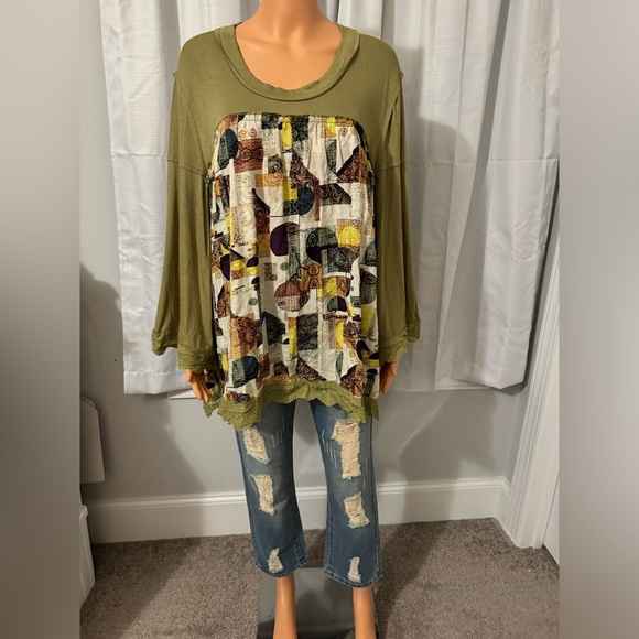 Cool POL size S olive green print crochet trim long sleeve babydoll shirt new - Picture 2 of 6